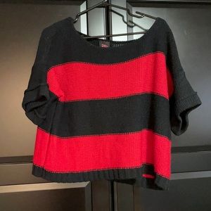 Bebe sweater t-shirt